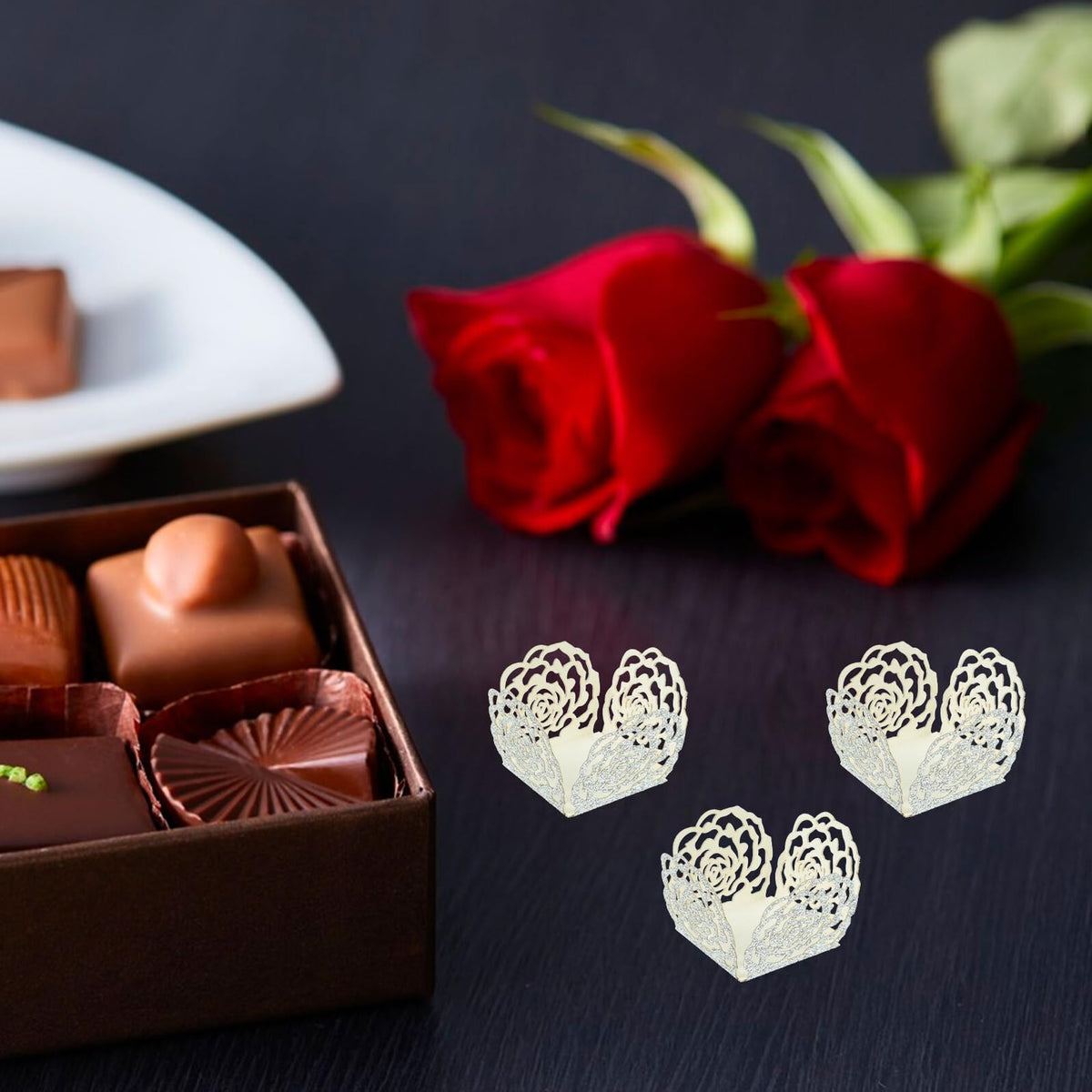 CONGARTENO 50pcs Decorative Hollow-out Chocolate Cups Truffle Wrap Liners Gold and Silver Glitter Paper Wrapping Liners for Wedding Party Dessert