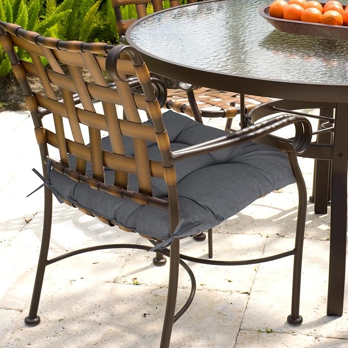 Aoodor 19" x 19" x 5" Tufted Outdoor Chair Cushions, Water Resistant & Fade Resistant Polyester Dining Chair Pads with 2 Straps for Patio Furniture, Set of 4