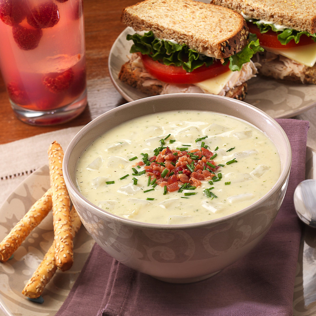 Augason Farms Creamy Potato Soup Mix – 36 Servings, 25-Year Shelf Life, Emergency Food Can