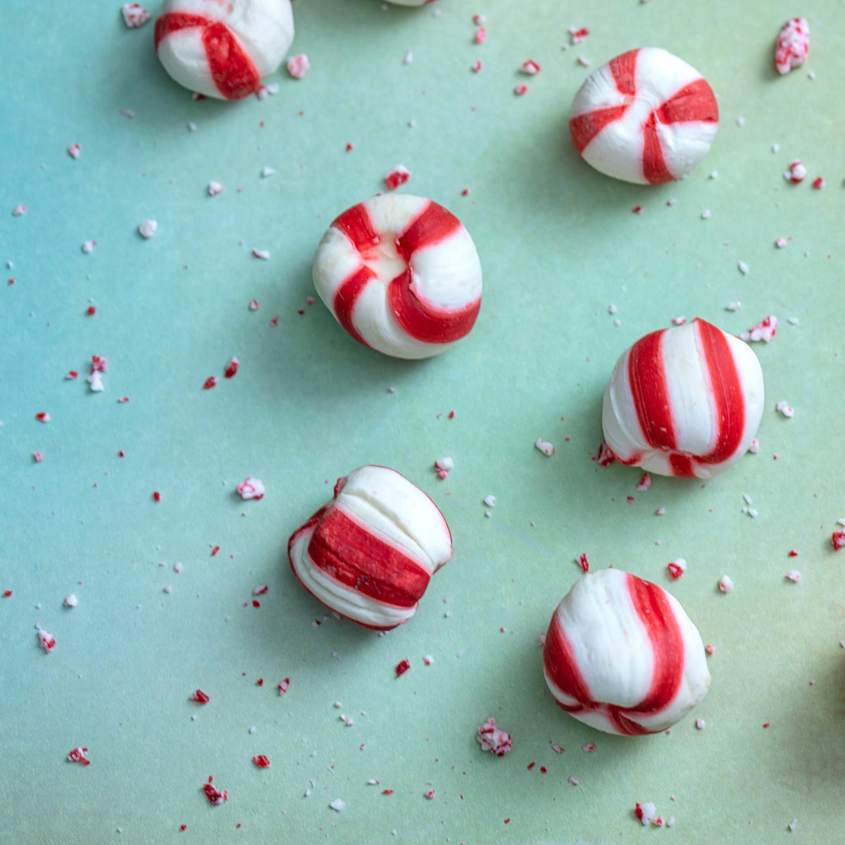 Blunon Peppermint Puffs Candy Mints – 4 lb Bulk, Individually Wrapped (360 Pieces)