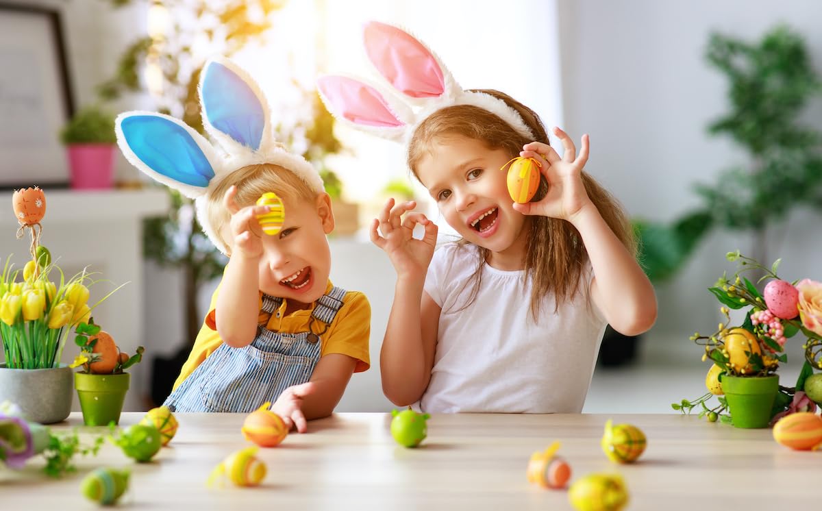 CRAVEBOX Easter Care Package (50ct) – Pre-filled Snacks & Plush Bunny Gift