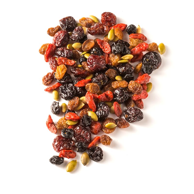 Made In Nature Organic Superberry Fruit Fusion – 24 oz Trail Mix, Non-GMO, Gluten Free