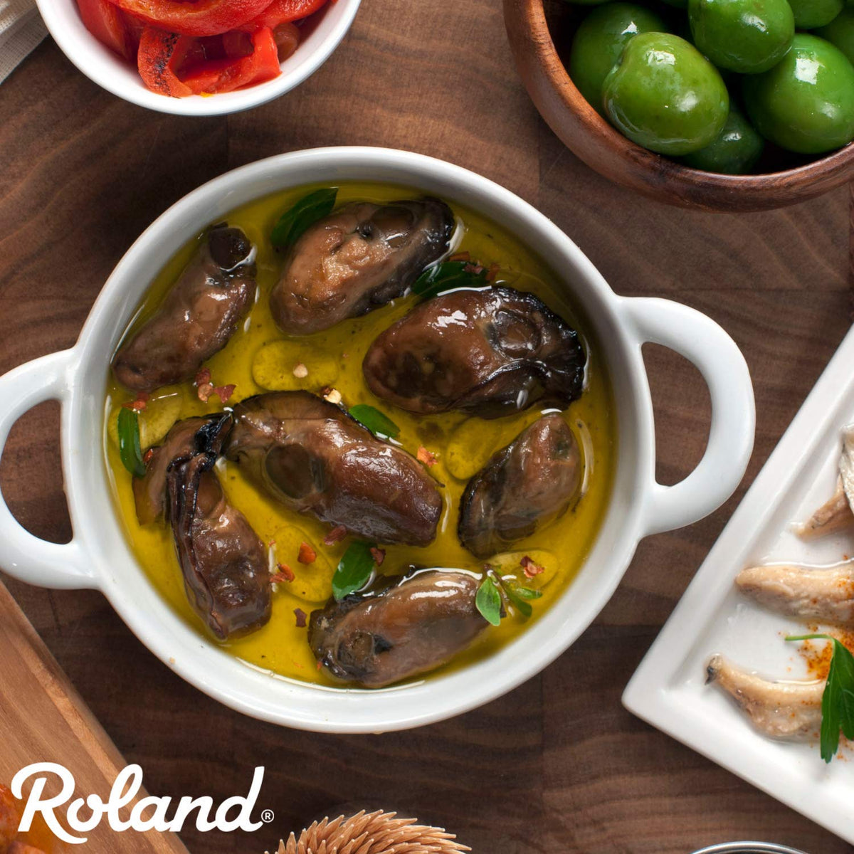 Roland Foods Petite Premium Smoked Oysters in Oil – Wild Caught, 3 oz Tin, Pack of 10