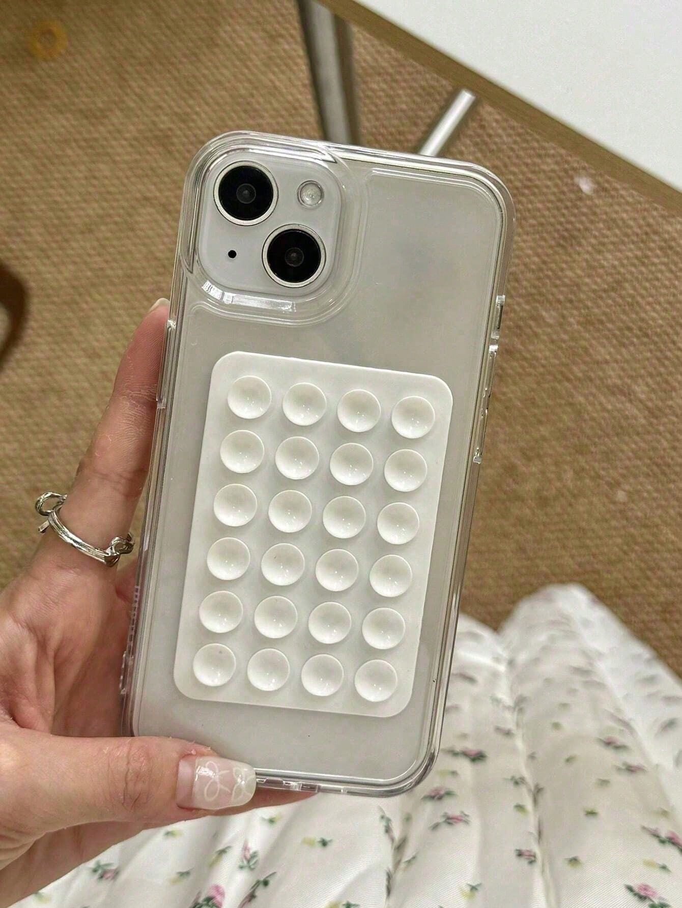 Silicone Suction Phone Grip Mount