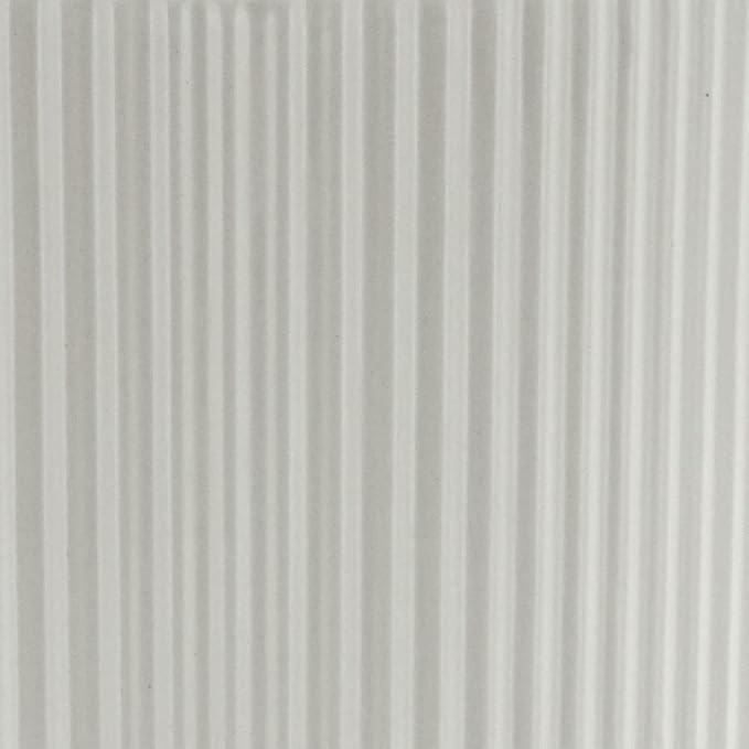 Amazon Basics Assorted Sizes Fluted Ceramic Round Indoor Outdoor Planters with Drainage, Set of 3, Modern Design, 6 inch, 8 inch, 10 inch, White