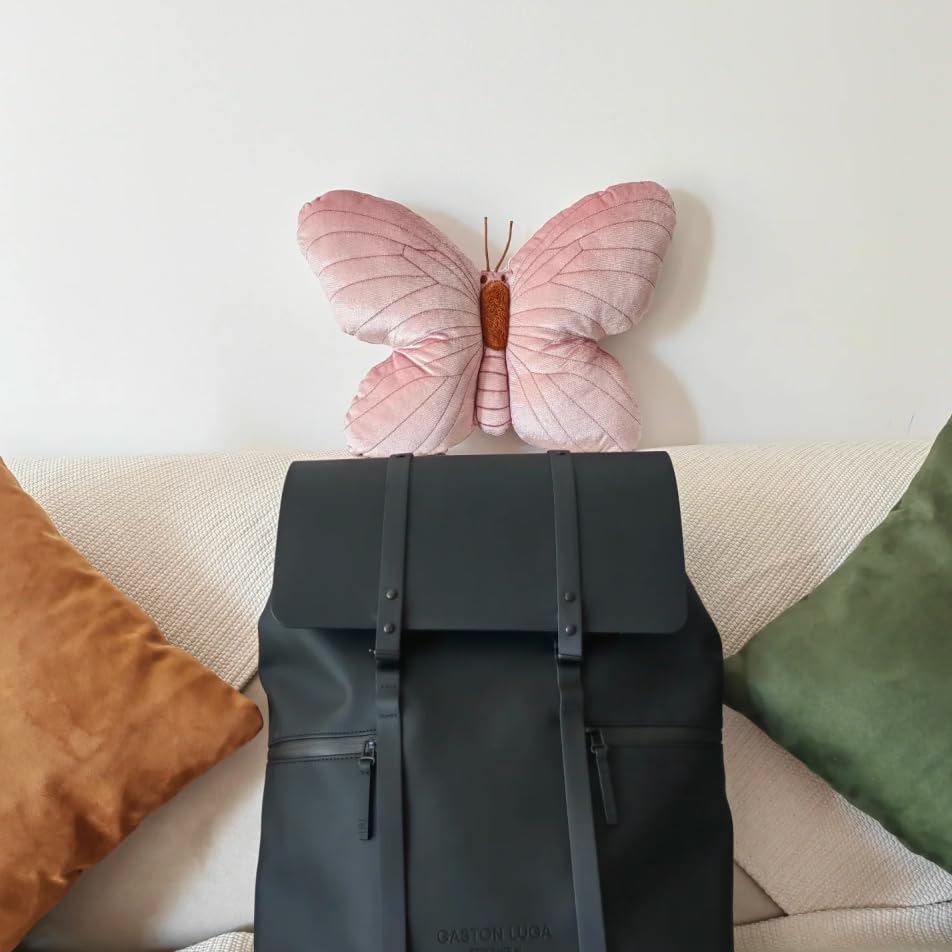 Karoeiwa Butterfly Pillow Cute Butterfly Decorative Throw Pillows 15.5 x 11.8 inch for Women Room Home Garden Sofa Couch Pink