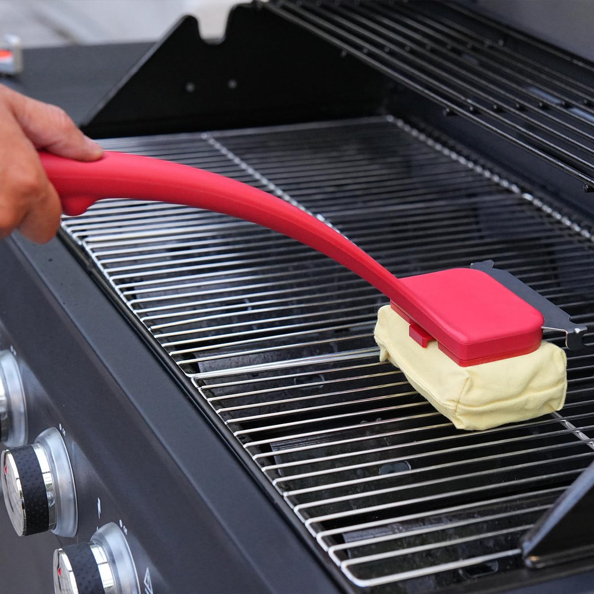 Grill Brush for Outdoor Grill, Bristle Free Steam Grill Brush with Scraper, BBQ Grilling Accessories BBQ Brush Non Metal Bristles, Grilling Accessories Fit Most Grills, Gifts for Men Dad Husband