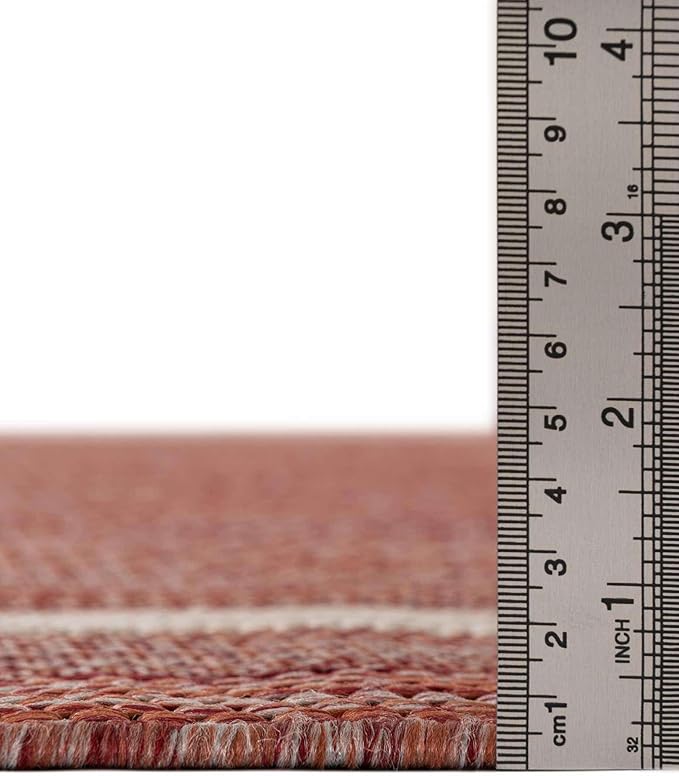 Unique Loom Outdoor Border Collection Area Rug - Soft Border (7' 10" Square Rust Red/Ivory)