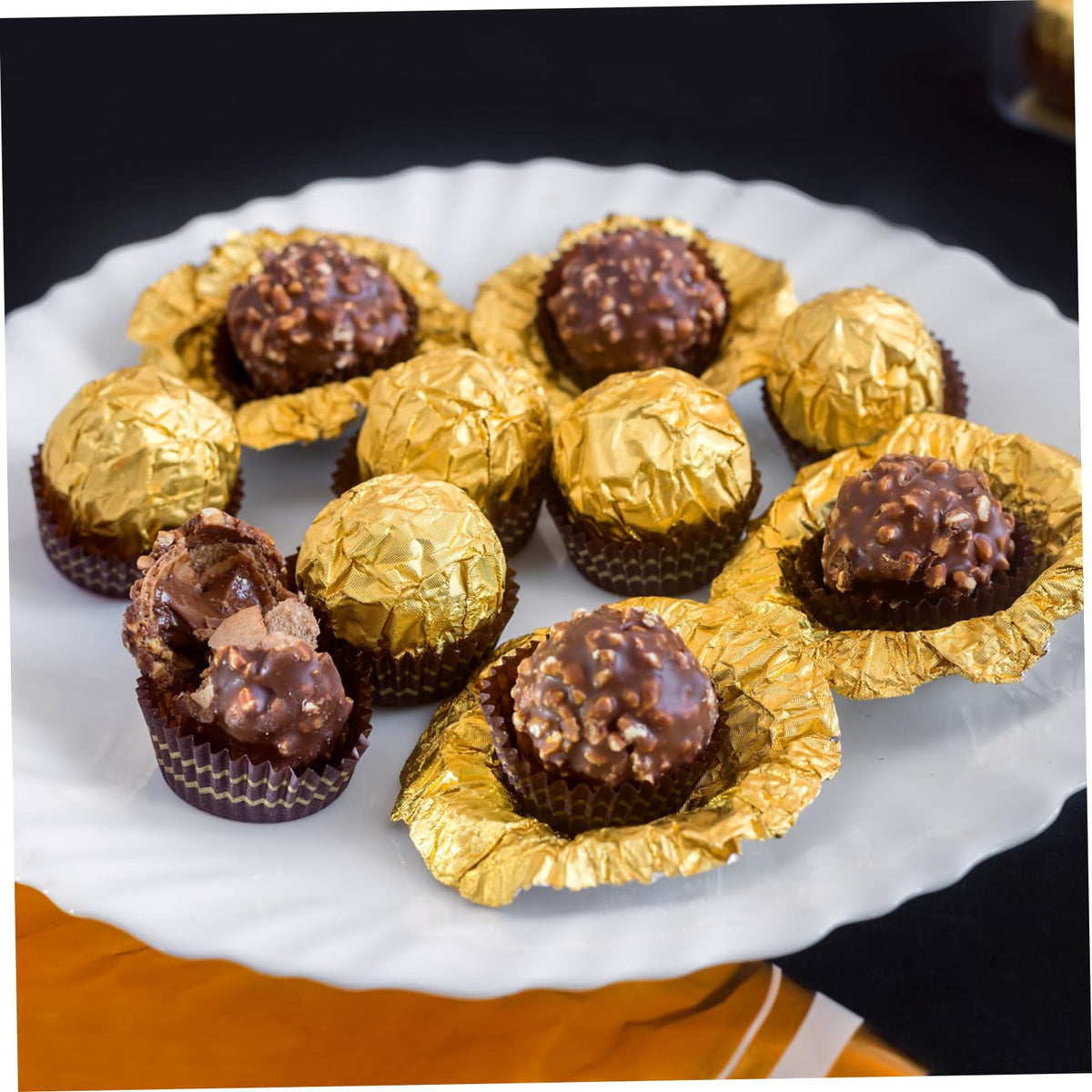 MOLUCKFU 200pcs Gold Aluminium Foil Candy Wrappers Chocolate Packaging Paper for Party Favors Diy Sweets Birthdays Weddings and Special Occasions