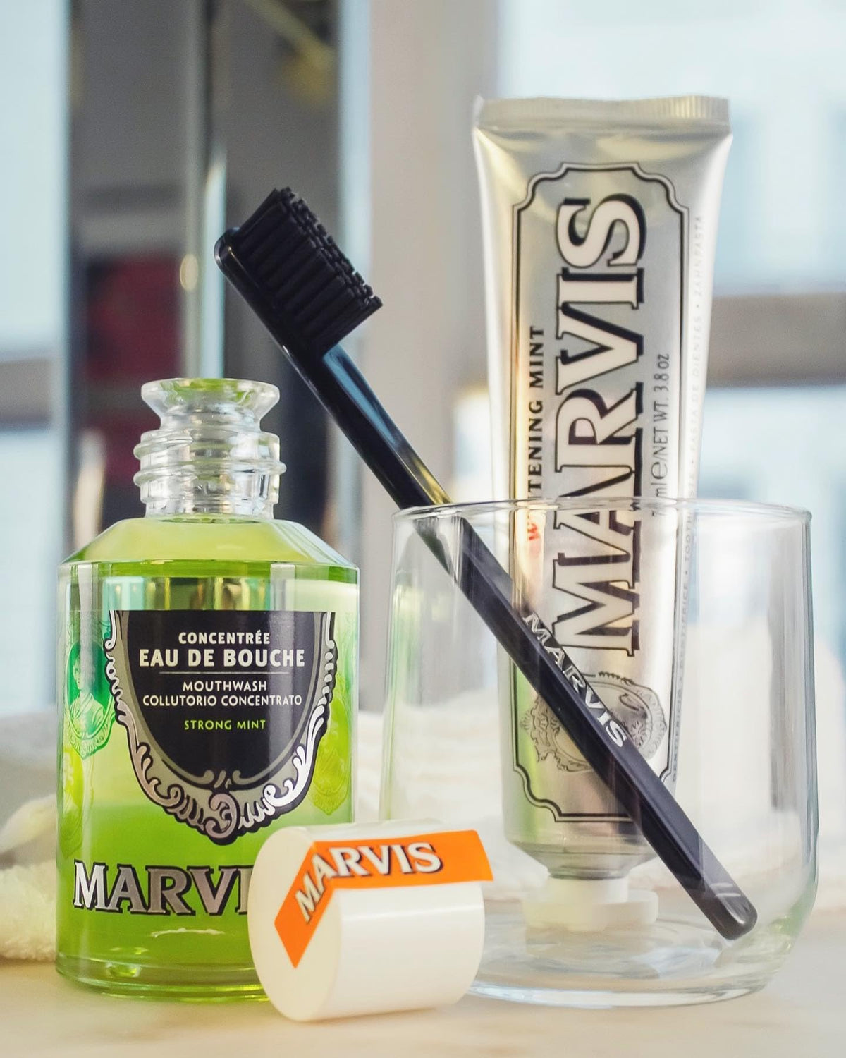 Marvis Whitening Mint Toothpaste, 3.8 Ounce (Pack of 1)