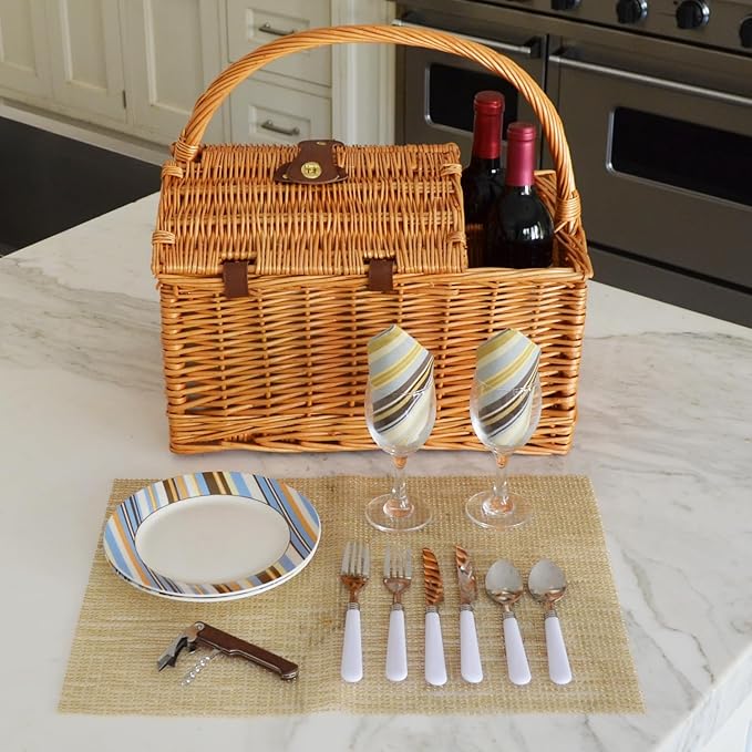 Picnic at Ascot Vineyard Willow Picnic Basket with service for 2 - Santa Cruz