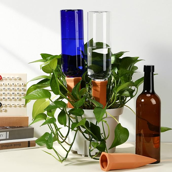 3 Sets Plant Watering Devices Include Terracotta Self Watering Spikes and 26 oz Plastic Bottles, Slow Release Vacation Insert Automatic Plant Waterer Device (Blue Clear Brown and Terracotta)