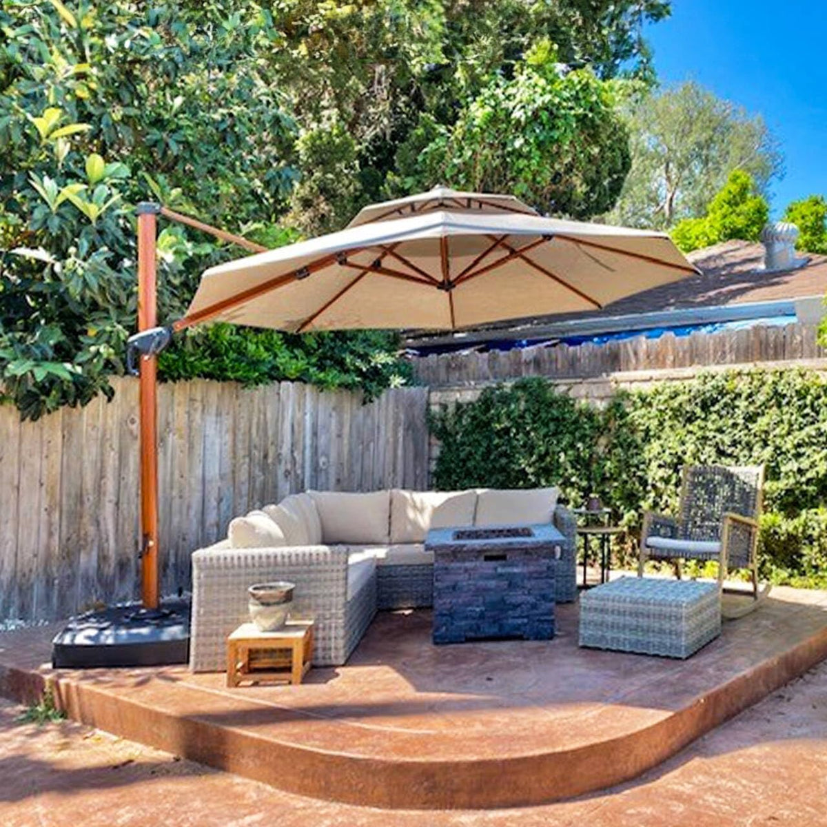 PURPLE LEAF 11ft Patio Umbrella Outdoor Round Umbrellas Large Cantilever Umbrella Windproof Offset Umbrellas Heavy Duty Sun Umbrella for Garden Deck Pool Patio, Beige