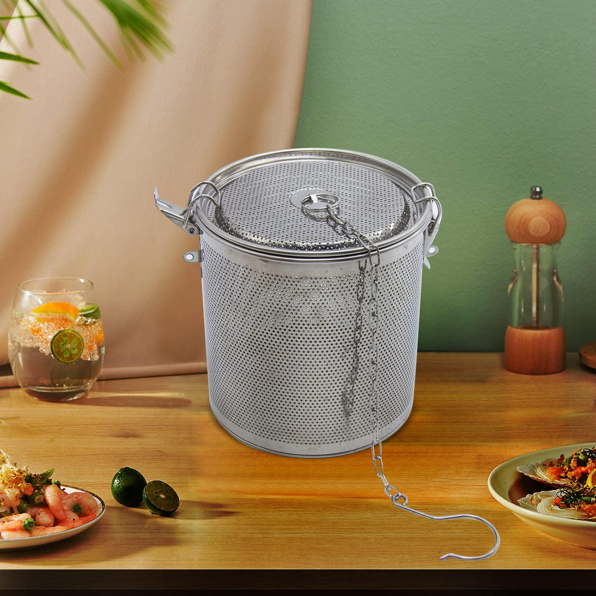 CADUFUELLY 6.3 inch Stainless Steel Tea Ball Seasoning Strainer Infuser Spice Seasoning Strainer Brewing Basket for Kitchen Restaurant