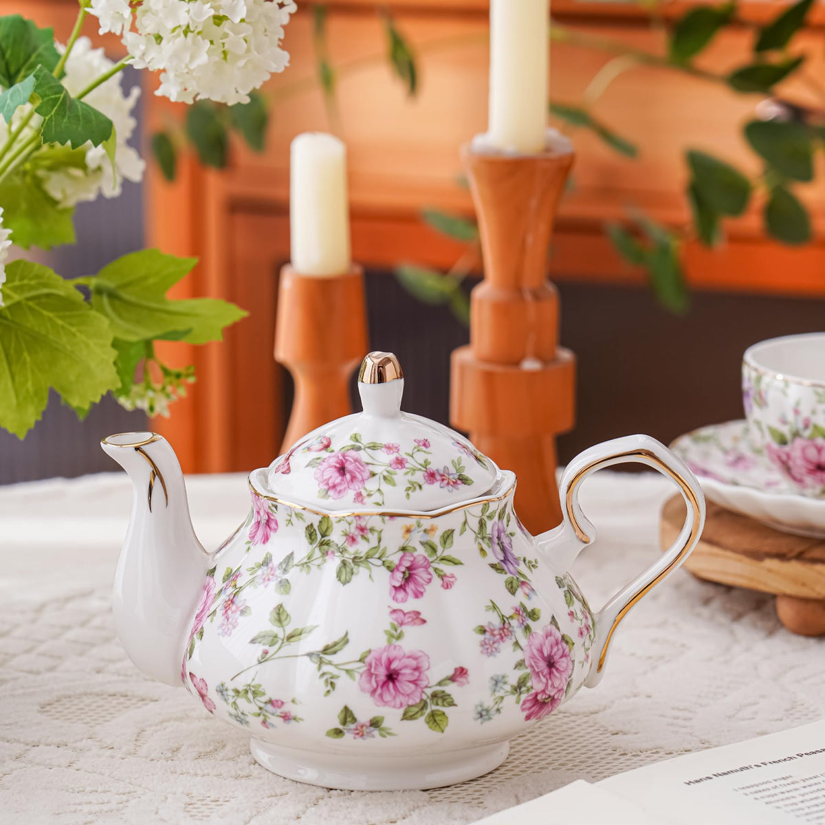 Cozierlavie Small Ceramic Floral Teapot，22oz Tea Pot with Infuser for Blooming and Loose Tea, Coffee，milk(Pink and purple flowers, With tea strainer)