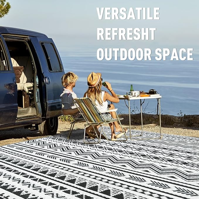 WILDROOTS 4x6 Feet Black and White Plastic Outdoor Rug, Stain Resistant Waterproof Reversible Outdoor Patio Rug, Fade Resistant Camping Rug