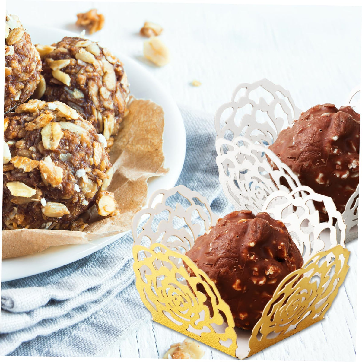 Mobestech 100Pcs Chocolate Truffle Wrappers Hollow Rose Flower Dessert Cups for Wedding Party Decoration and Reflective Chocolate Liners