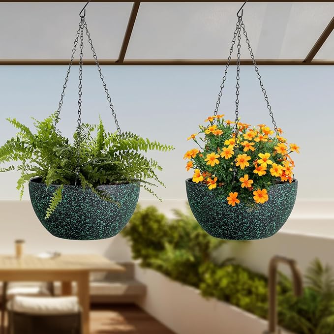 10 inch Hanging Planters for Indoor Outdoor Plants, 2 Pack Hanging Flower Pots with Drainage Holes and Chain for Garden, Plastic Hanging Baskets for House Plants, Black with Green Speckles