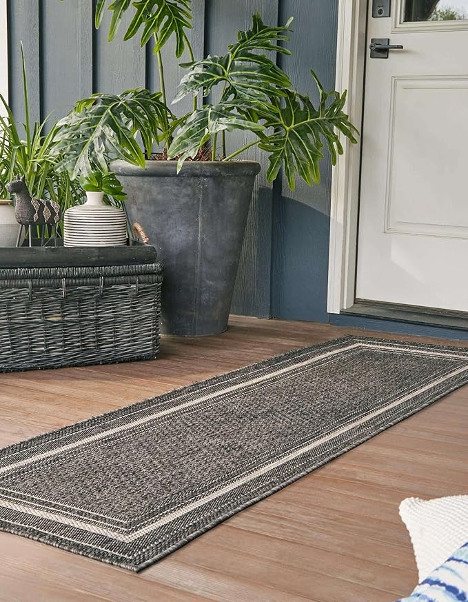 Unique Loom Outdoor Border Collection Area Rug - Soft Border (2' 7" x 10' Runner, Black/ Ivory)