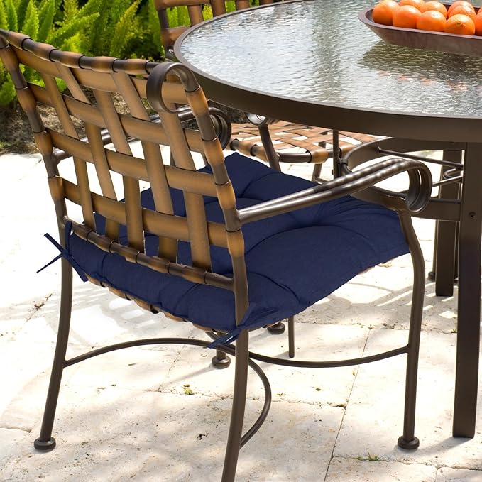 Aoodor 19" x 19" x 5" Tufted Outdoor Chair Cushions, Water Resistant & Fade Resistant Polyester Dining Chair Pads with 2 Straps for Patio Furniture, Set of 4