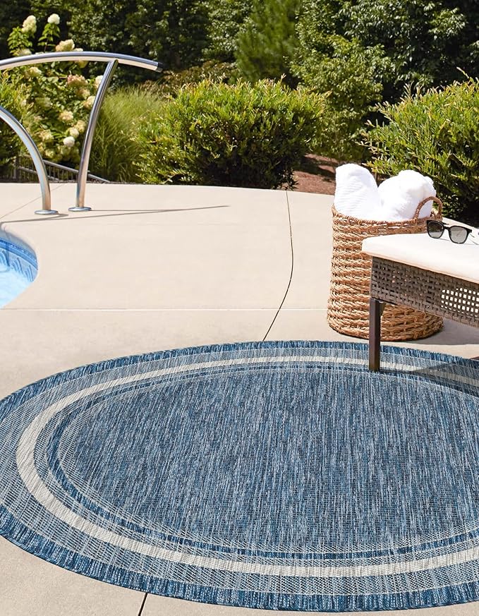 Unique Loom Outdoor Border Collection Area Rug - Soft Border (3' 1" Round, Blue/ Ivory)