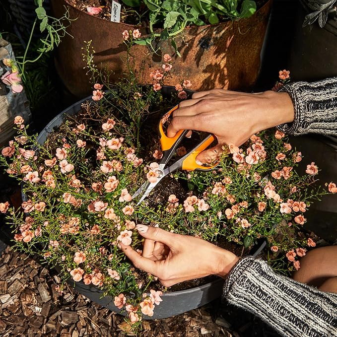 Fiskars Comfort Loop Micro-Tip Pruning Snips - 7" Garden Shears with Sheath and Extra Large SoftGrip Handle - Yard and Garden Tools - Orange/Black
