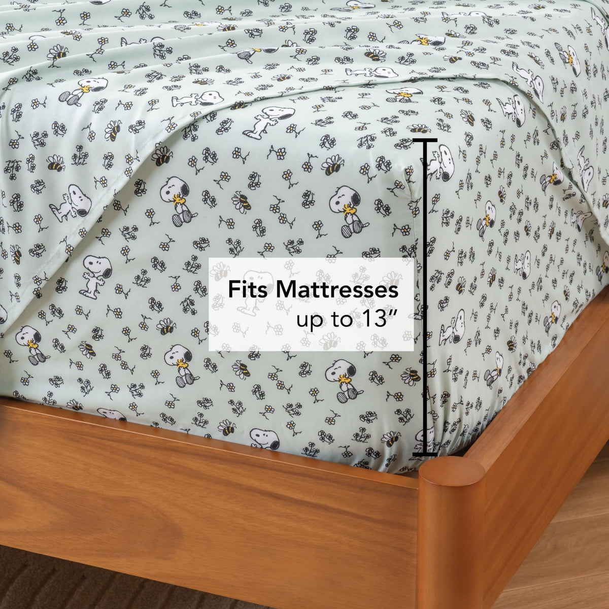 Berkshire Peanuts® Sheet Set Queen Size - 4 Pieces,Cute Character Snoopy Printed Soft Microfiber Bed Sheets,Mini Snoopy & Woodstock New Flower and Bees Sage