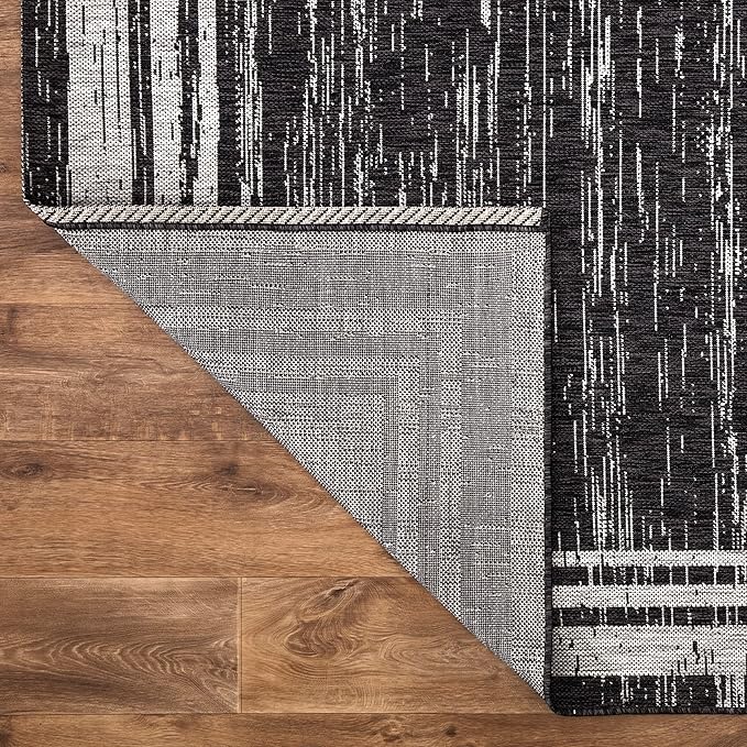 Keen Home Design Outdoor Runner Rug - 2x8 Washable Indoor/Outdoor Rug for Patio, Balcony, Kitchen, Garden, Beach, Deck and Porch. Size: 2'2" x 7'7"