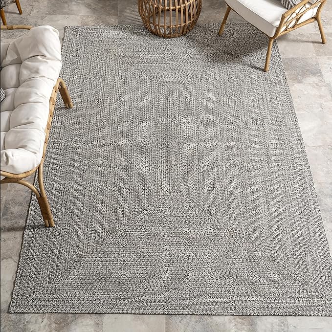 nuLOOM Oval 5' x 8' Solid Hand Braided Indoor/Outdoor Area Rug, Pet-Friendly, High Traffic, Weather Resistant, for Patio, Balcony, Bedroom, Living, Dining Room, Wynn Salt and Pepper
