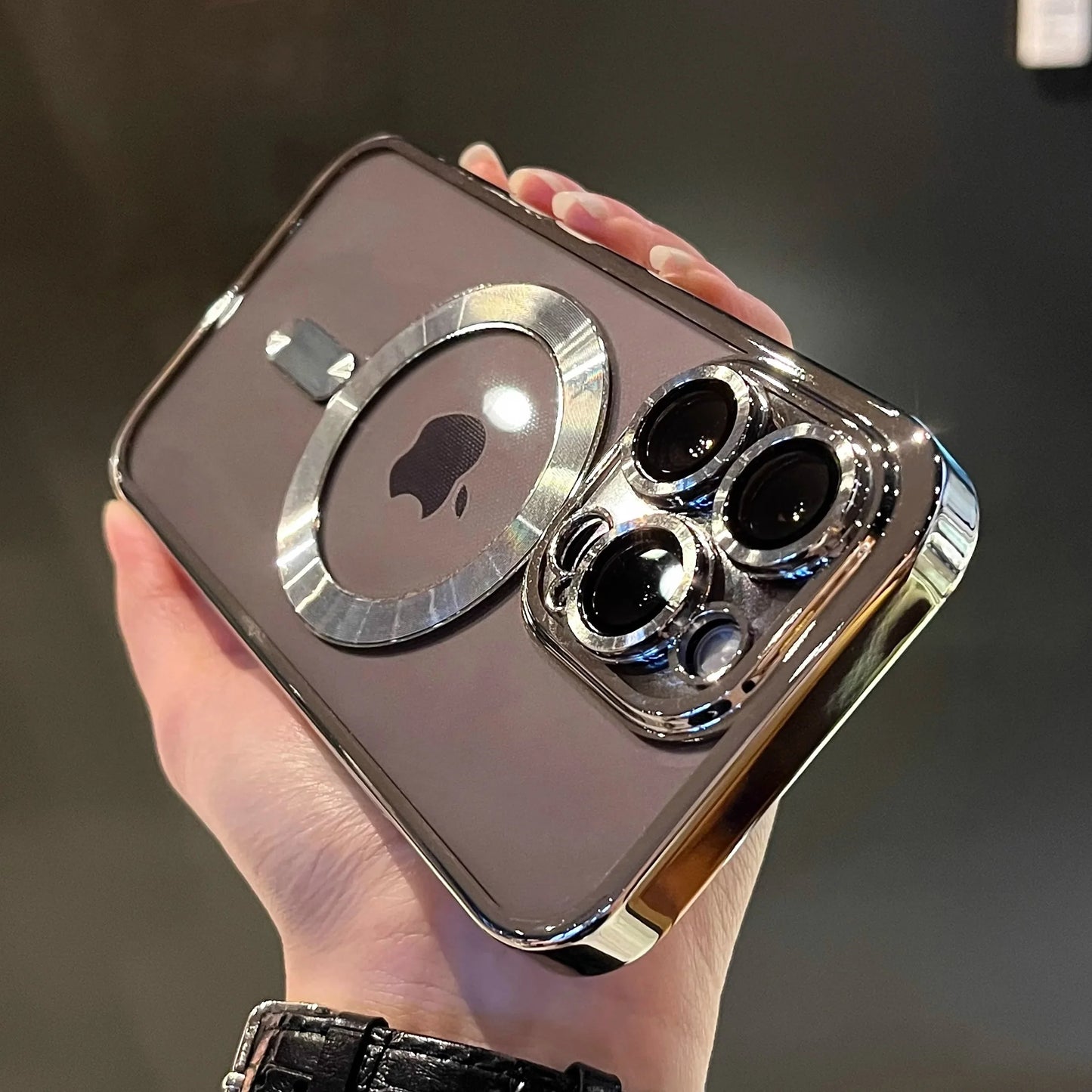 Luxury Magnetic Clear MagSafe Case