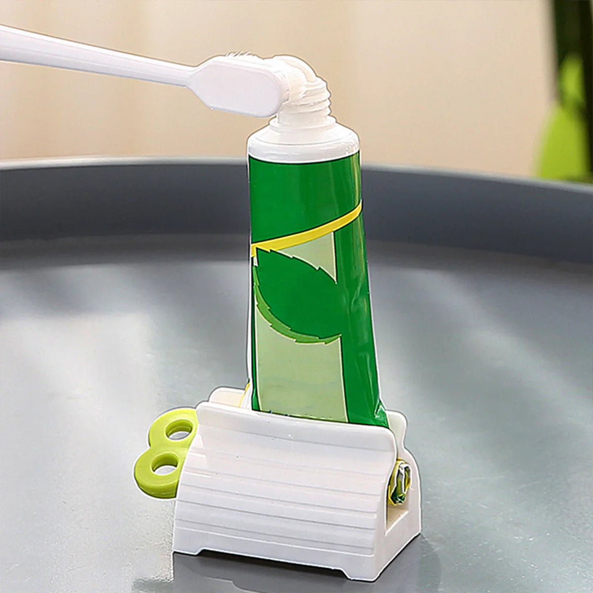 Efficient Toothpaste Tube Squeezer Tool
