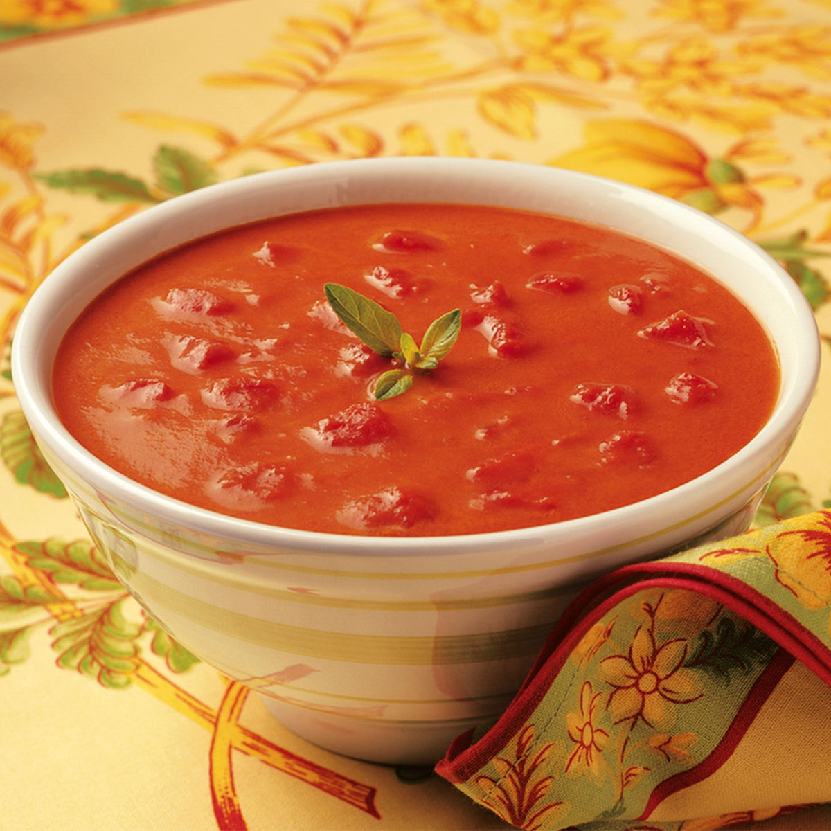 Amy’s Chunky Tomato Bisque Soup — Light Sodium, Organic, Gluten Free, 6 Pack