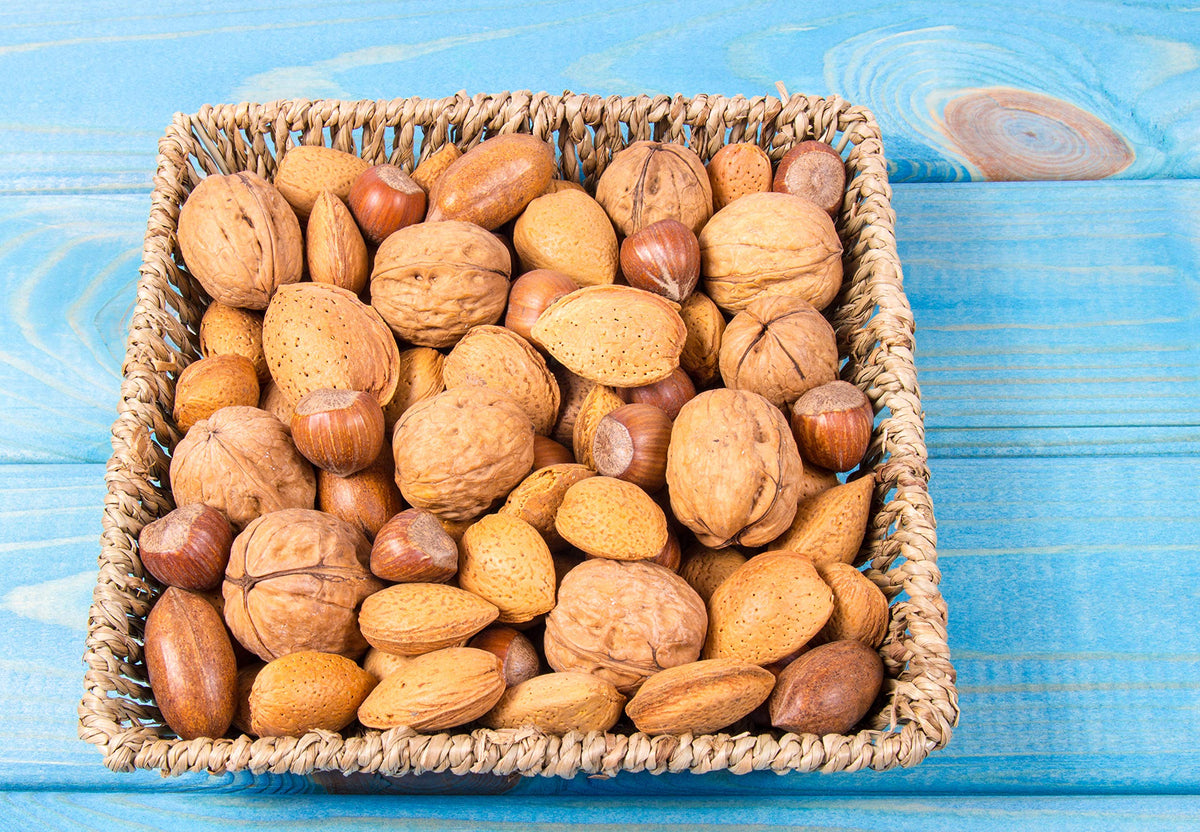 Anna and Sarah Premium Mixed Nuts in Shell – 4 Lb Bag | Walnuts, Pecans, Almonds, Hazelnuts