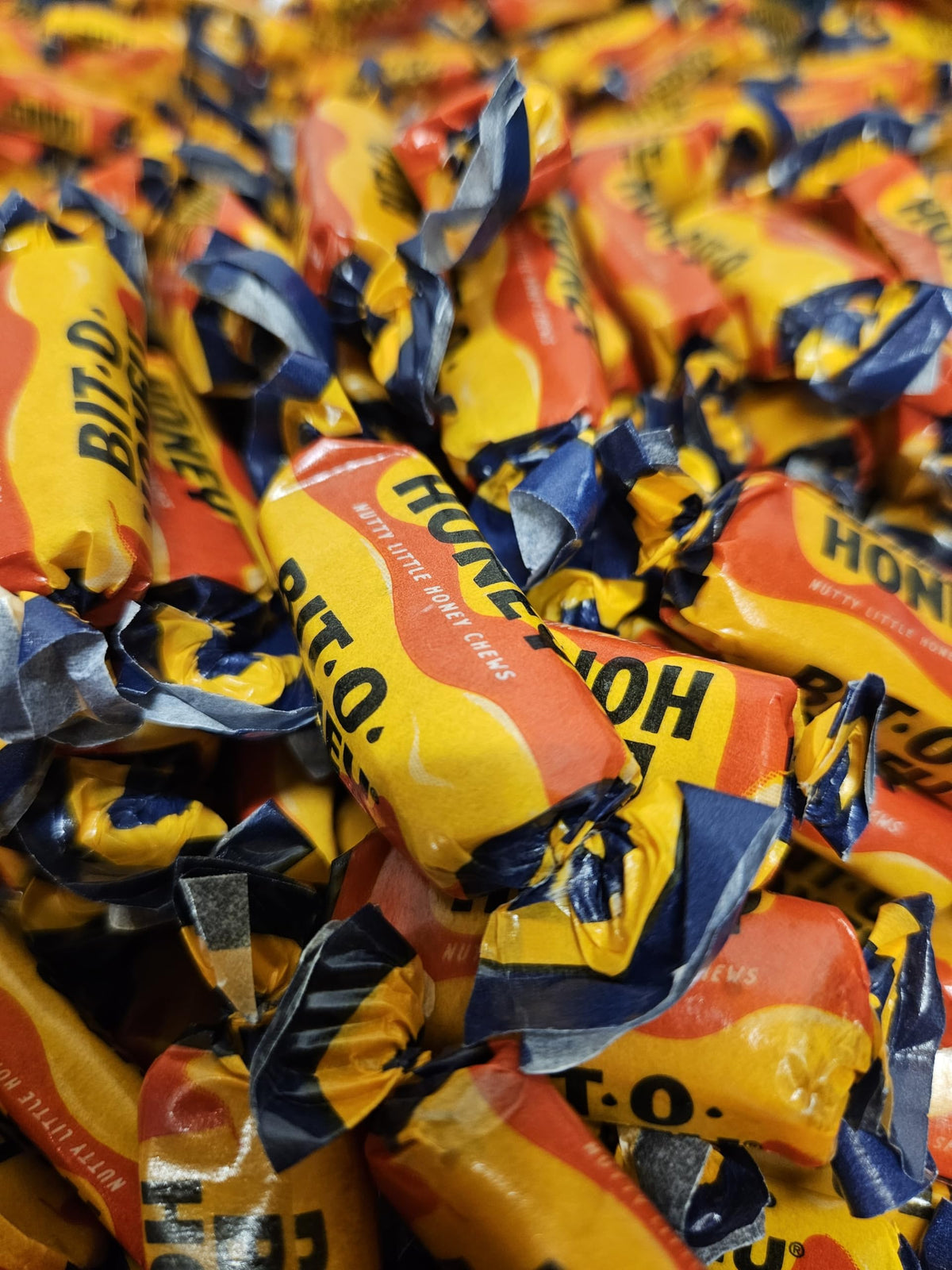 Bits-Of-Honey Taffy Candy (5LB) – Bayside Candy