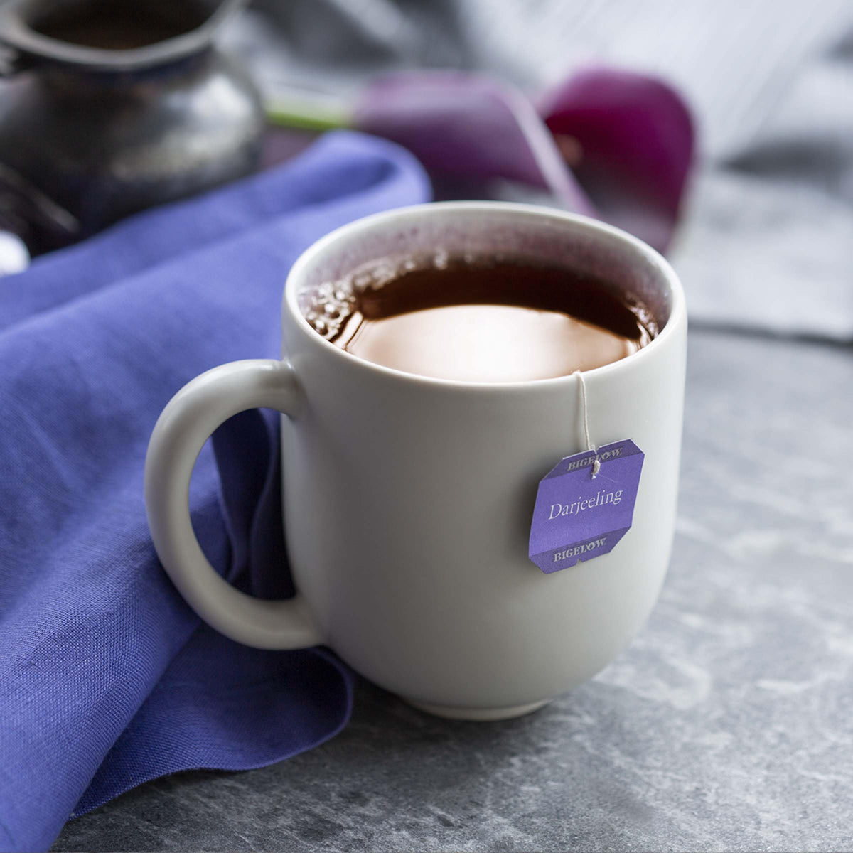Bigelow Tea Darjeeling Black Tea, Caffeinated, 120 Total Tea Bags (Pack of 6)