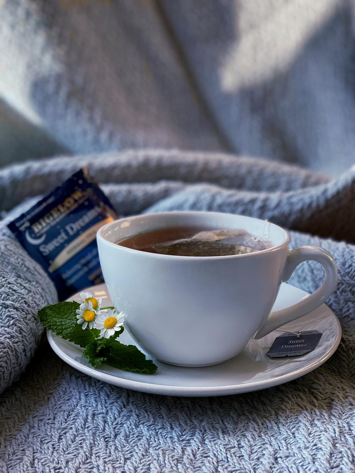 Bigelow Sweet Dreams Herbal Tea Bags – Caffeine Free, 120 Bags Total (6 x 20) | Bigelow Tea