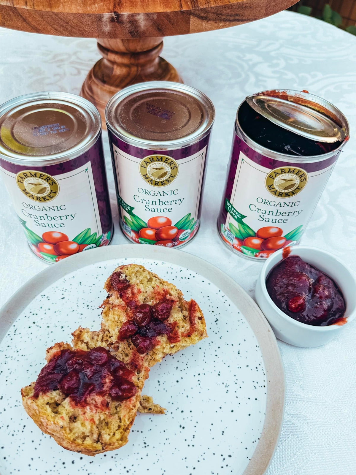 FARMER'S MARKET Organic Cranberry Sauce, Whole Berry – 14 oz Can (Pack of 12)