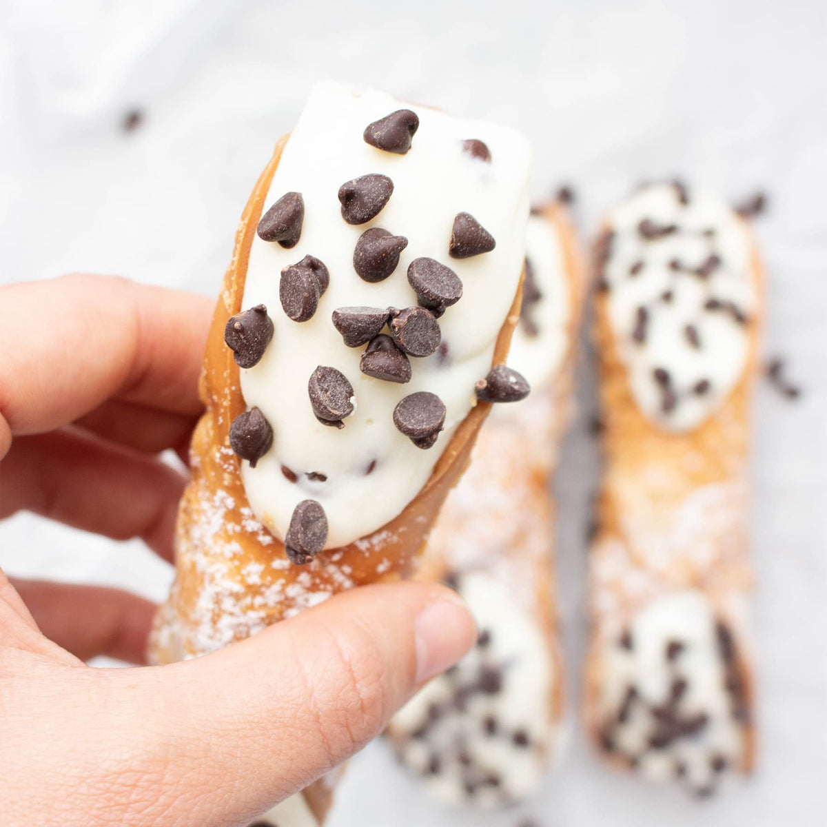 Giusto Sapore Sicilian Cannoli Shells – Large, 48 Shells – Imported from Italy – Family-Owned Brand