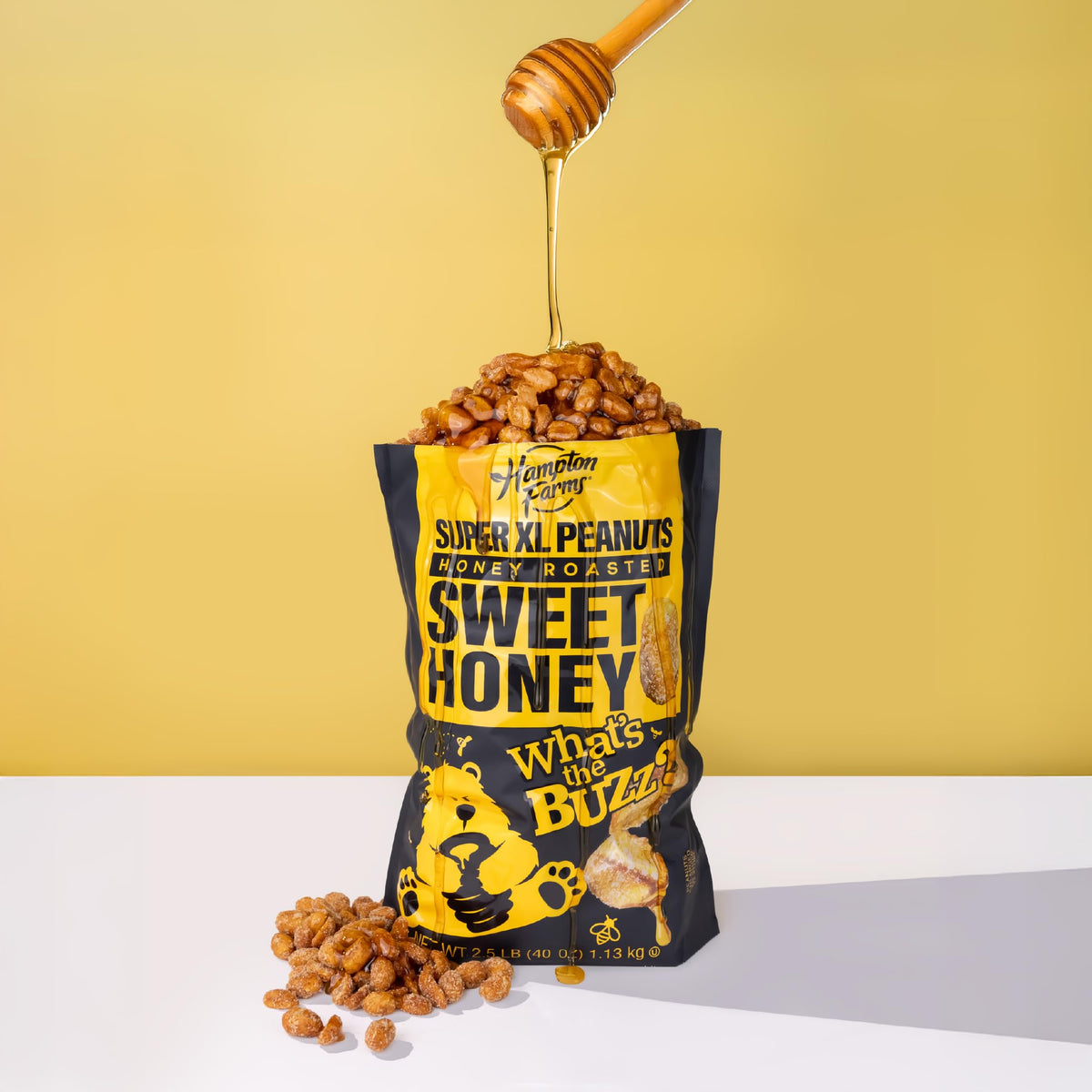 Hampton Farms Super Extra-Large Sweet Honey Roasted Peanuts – 40 oz Resealable Bag, 2-Pack