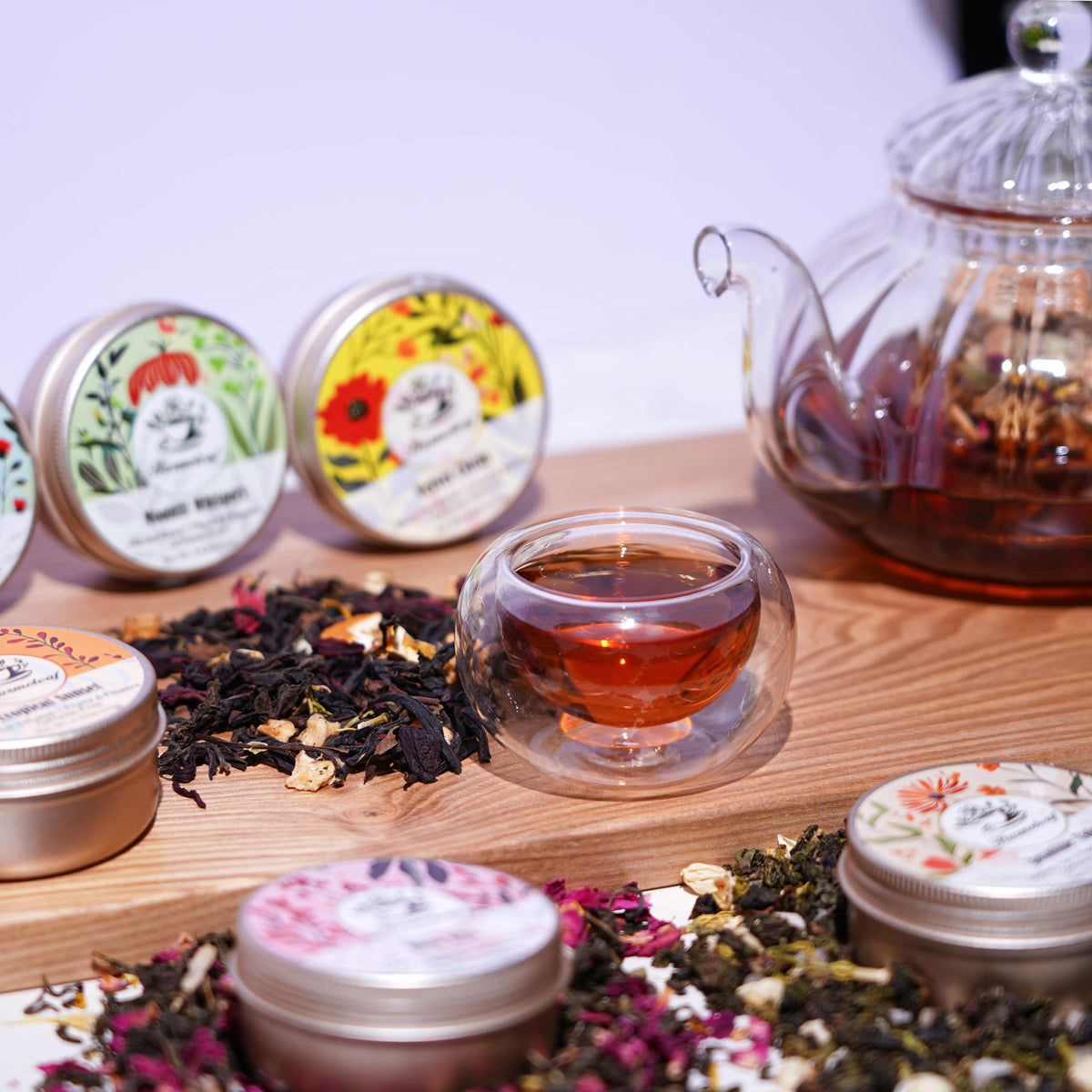 Harmoleaf Tea Gift Set for Women — 6 Herbal Blends, Insulated Ceramic Cup & Infuser