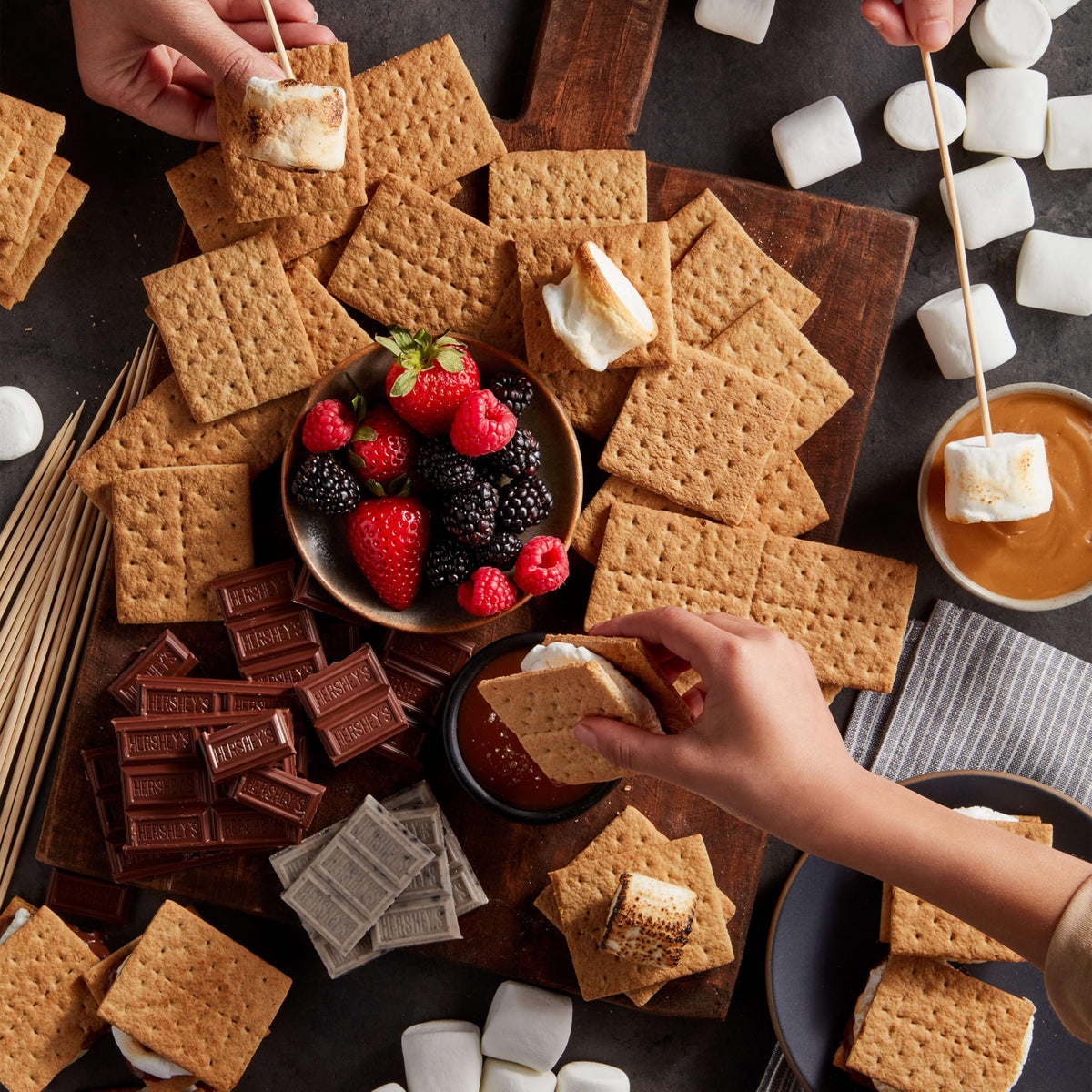 Honey Maid Fresh Stacks Graham Crackers – Bulk Travel Snacks, 6 Boxes (36 Stacks)