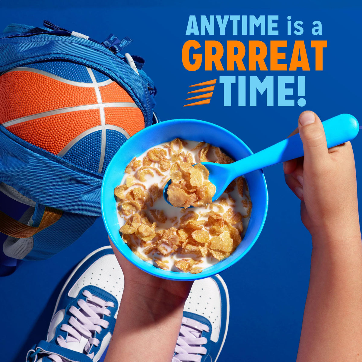 Kellogg's Frosted Flakes Breakfast Cereal Cups – 12 Cups, 8 Vitamins & Minerals