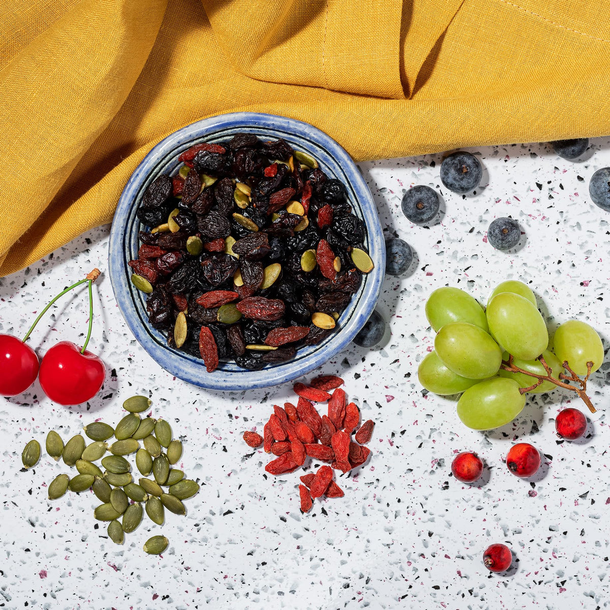 Made In Nature Organic Superberry Fruit Fusion – 24 oz Trail Mix, Non-GMO, Gluten Free