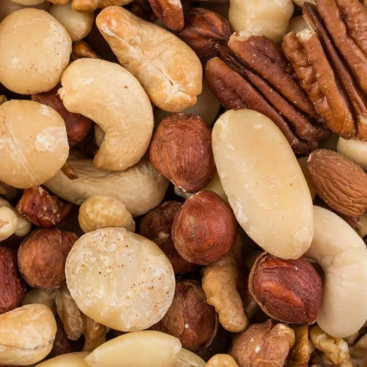 Member's Mark Deluxe Roasted Mixed Nuts with Sea Salt – 34 oz (Kosher)