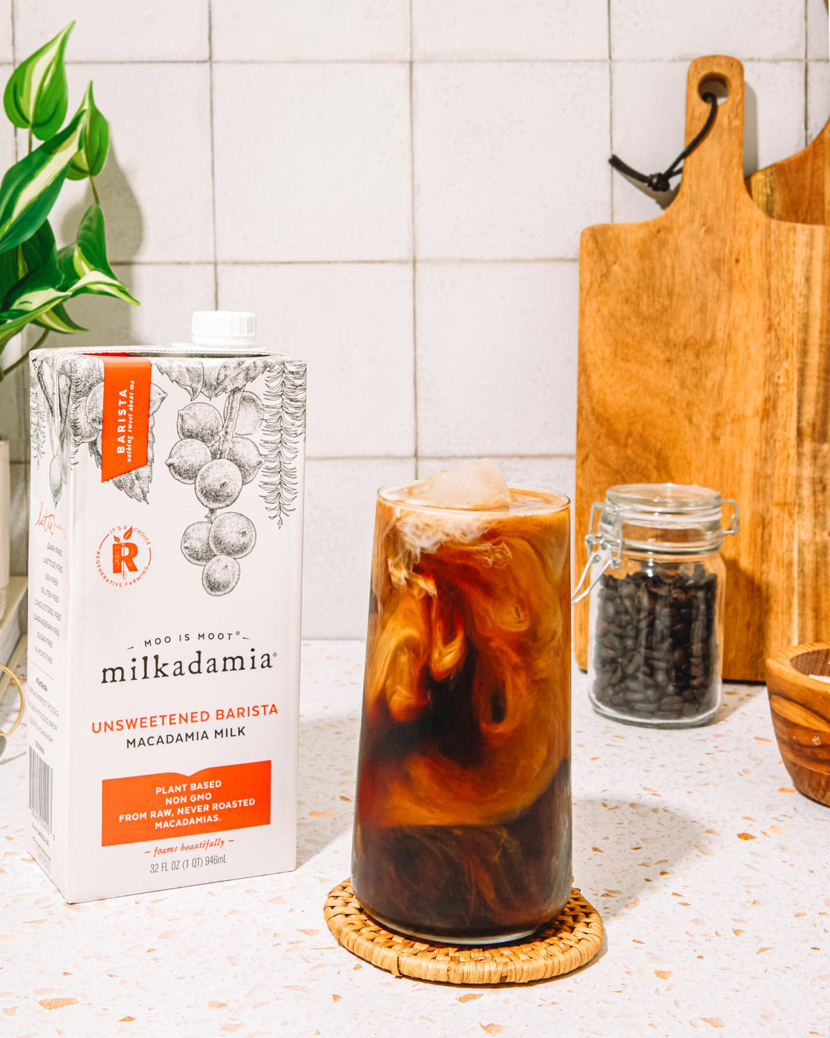 Milkadamia Unsweetened Barista Macadamia Milk – 32 oz Pack of 6 | Plant-Based, Gluten Free & Non-GMO