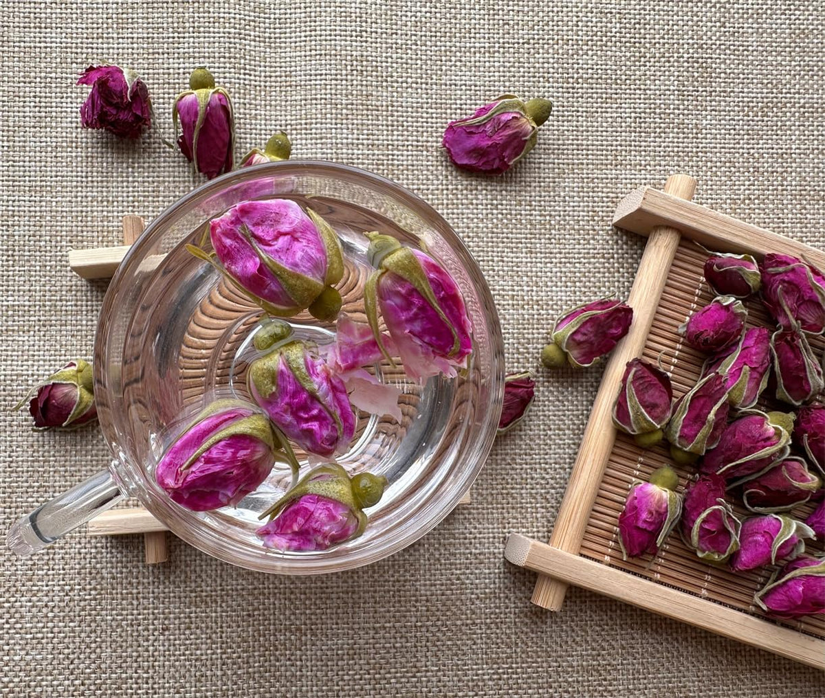 OneDove Dried Rose Petals & Buds – 1 lb Food Grade for Tea, Baking, Water Infusions, Essential Oils & Wedding Confetti