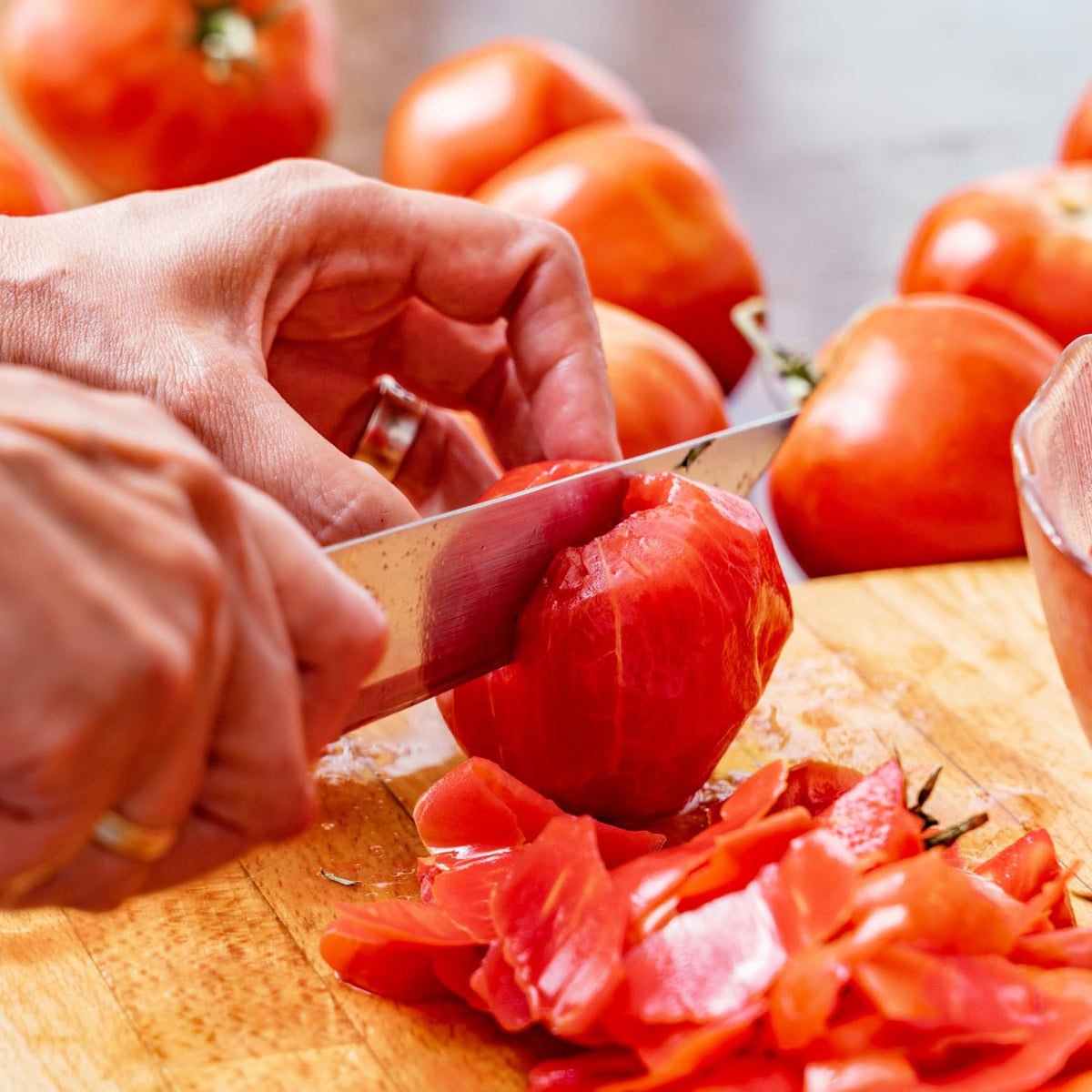 Pastene Kitchen Ready Ground Peeled Tomatoes – 28 oz (6 Pack)
