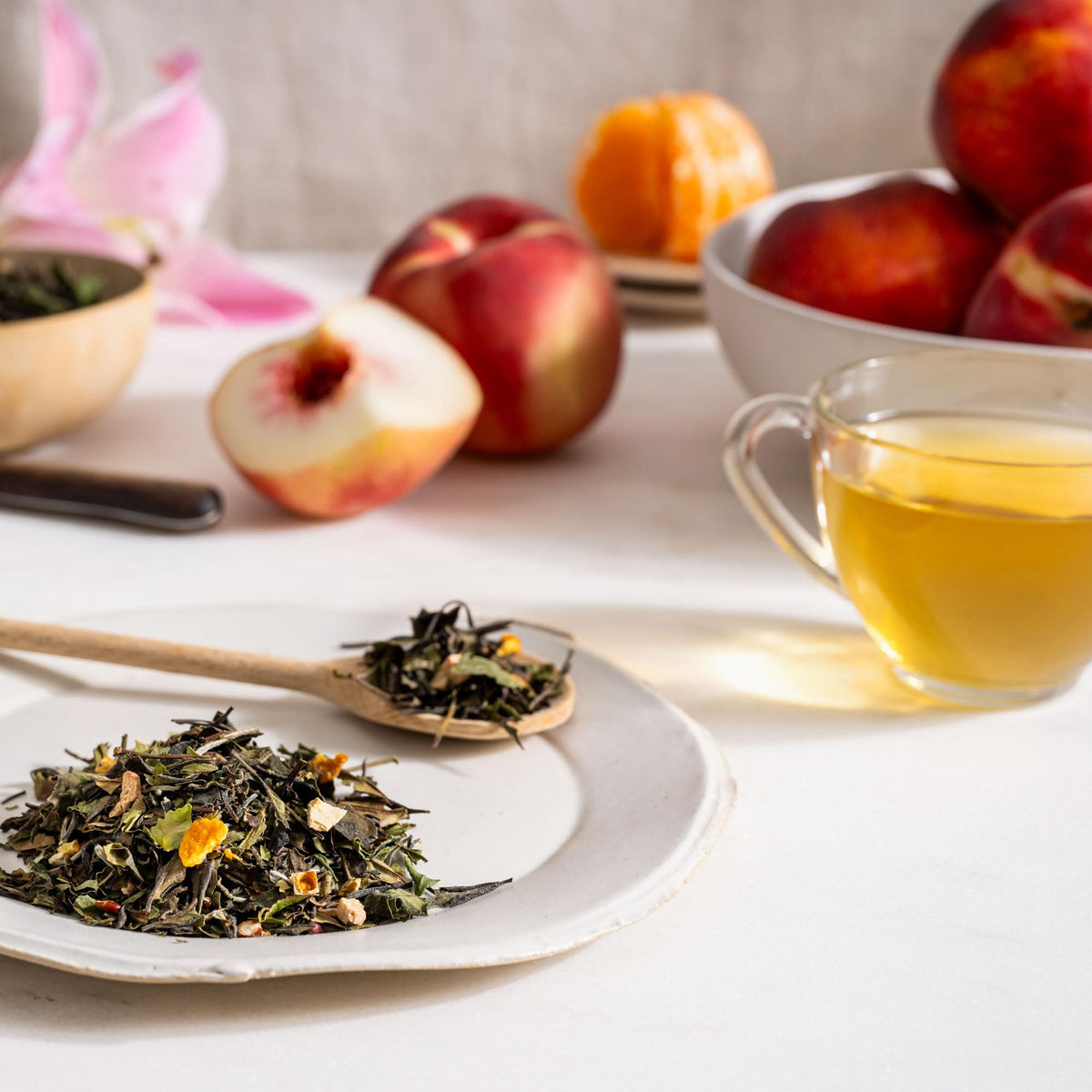 Rishi Tea Peach Blossom White Tea – Organic, Low Caffeine Loose Leaf (8.81 oz, 32+ Servings)