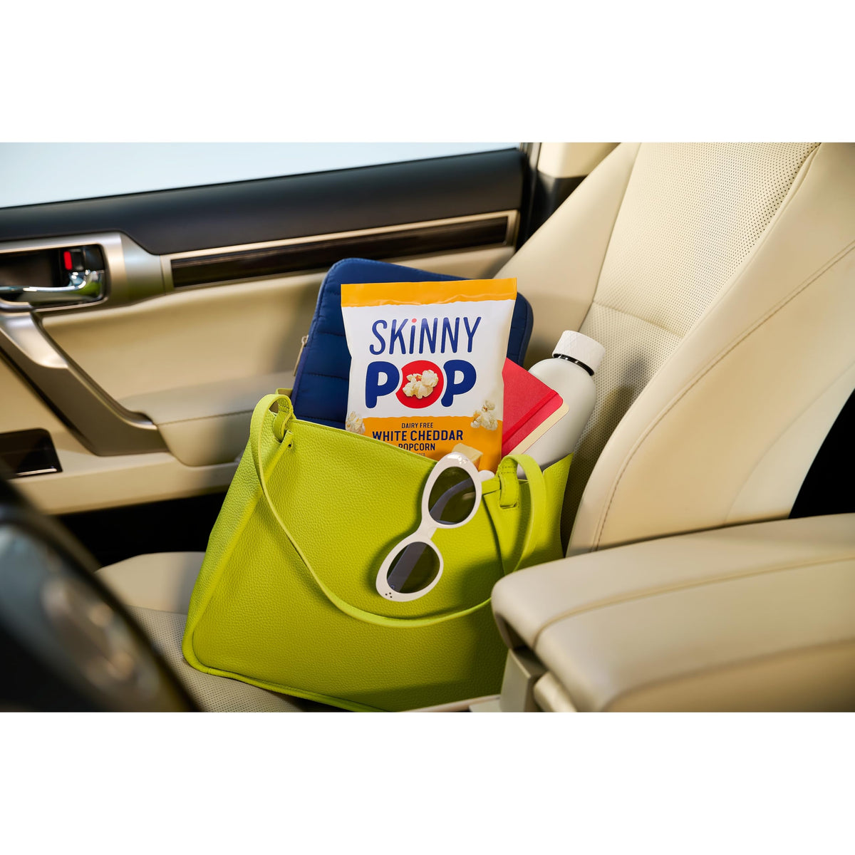 SkinnyPop Popcorn White Cheddar – Dairy-Free Whole Grain Snack, 12 x 1oz