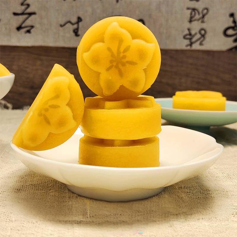 WEIJUEJIYI Osmanthus Cake Chinese Pastry Tea – 18 Pieces, 9.17 oz